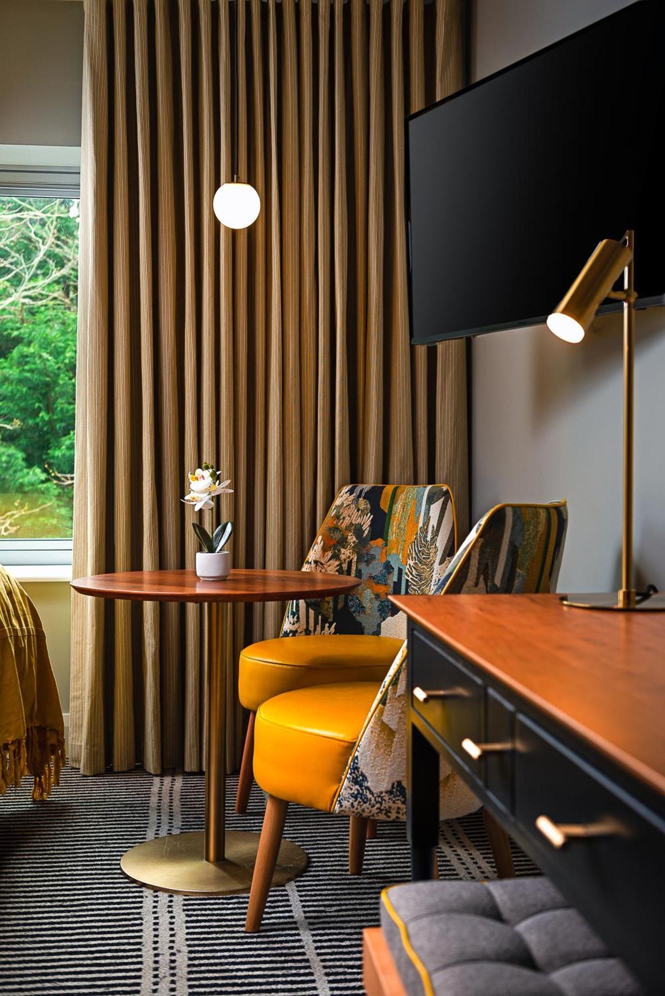 The Parkavon Hotel Киларни Екстериор снимка